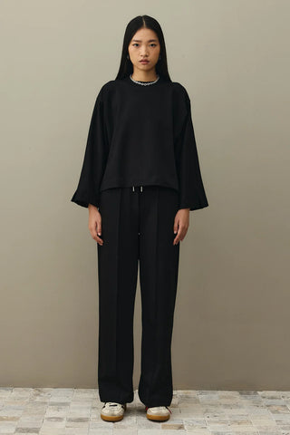 Yırtmaç Detaylı Kısa Sweatshirt Siyah