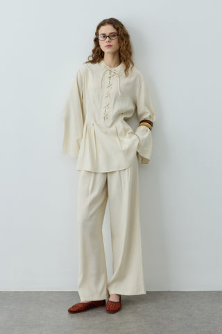 Bağcık Detaylı Üst Ekru