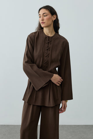 Bağcık Detaylı Üst Kahverengi