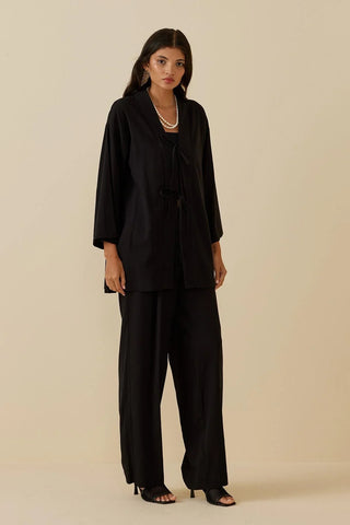 Laced Linen Suit Black