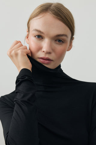 Boğazlı Soft Body Siyah