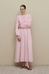 Büzgü Detaylı Biye Bağlı Elbise Pembe