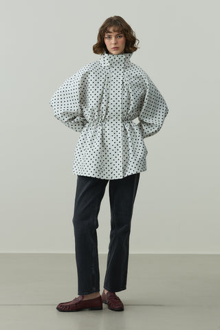 Büzgü Detaylı Puantiye Ceket Ekru