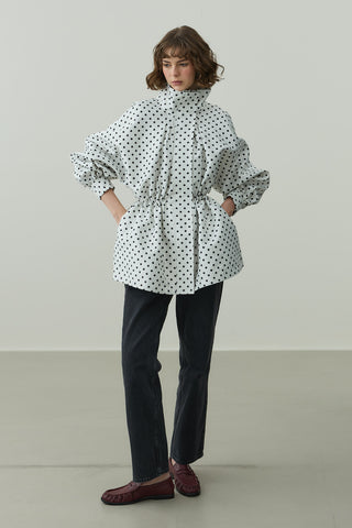 Büzgü Detaylı Puantiye Ceket Ekru