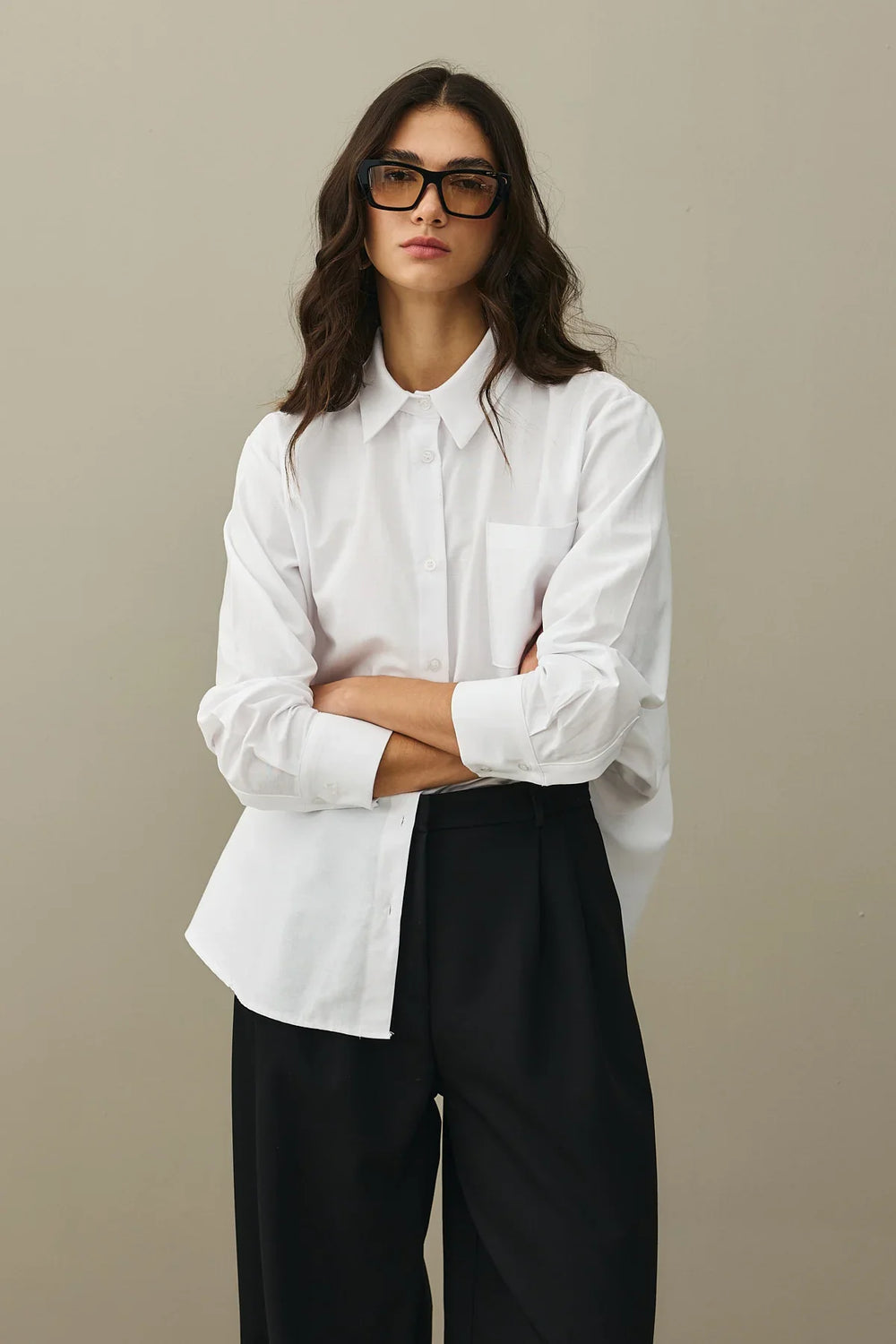 Diagonal Pleated Basic Shirt White