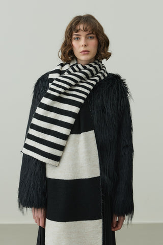 Çok Çizgili Tiftik Atkı Siyah