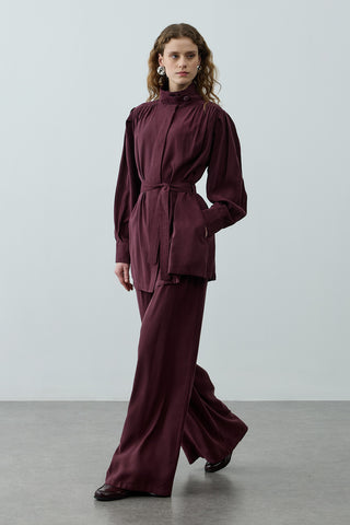 Dik Yaka Büzgülü Takım Mürdüm