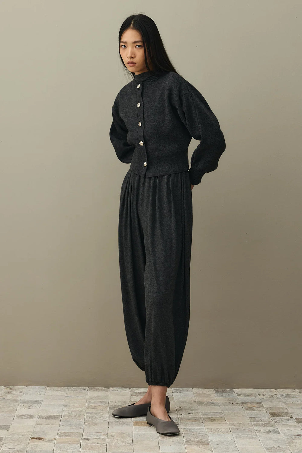 Gold Buttoned Knitted Cardigan Anthracite