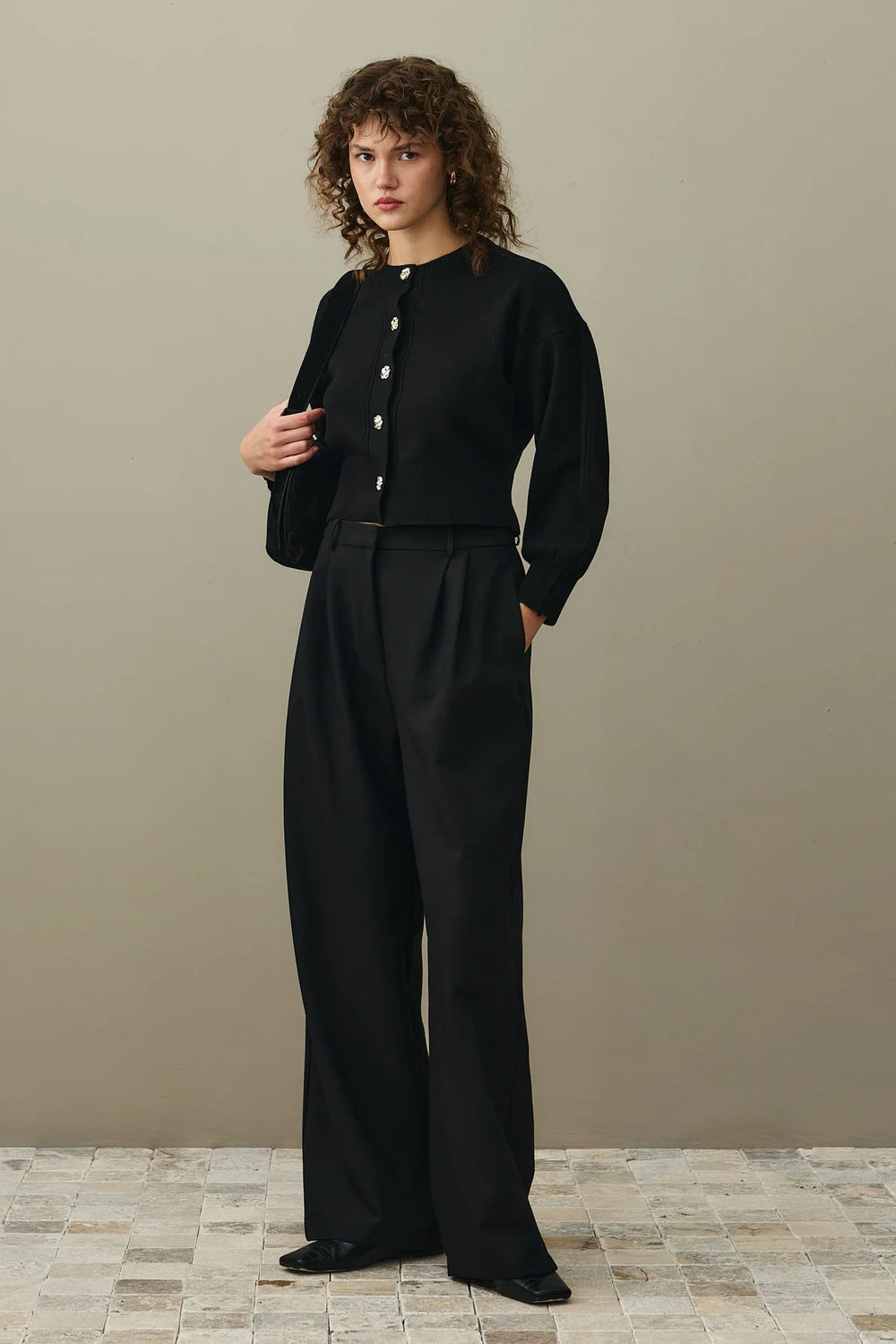 Gold Buttoned Knitted Cardigan Black