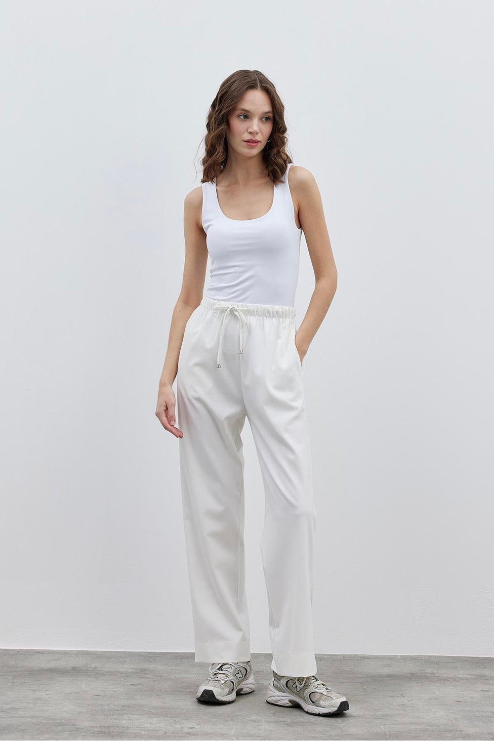 Straight Cut Women's Trousers White