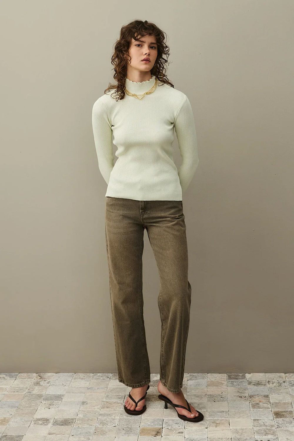 Basic Ribbed Sweater Ecru