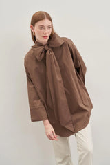 Geniş Fularlı Kadın Gömlek Açık Kahve