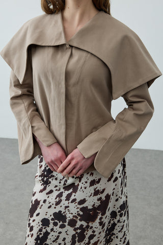 Geniş Yakalı Ceket Bej