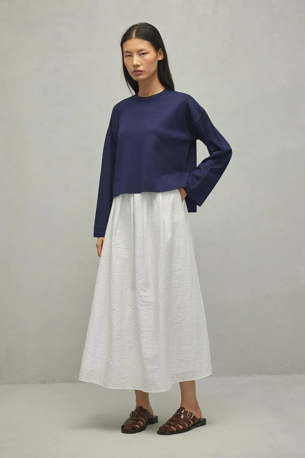 Thin Knit Sweater Navy Blue