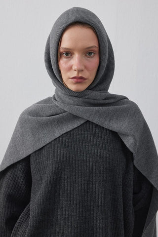 Kapüşonlu Atkı Antrasit - Fahhar Design