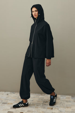 Kapüşonlu Light Touch Takım Siyah