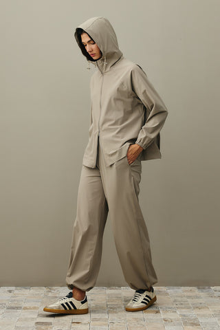 Kapüşonlu Light Touch Takım Vizon