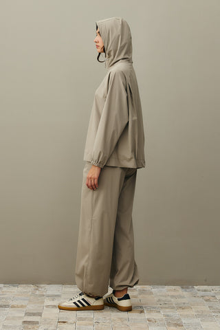 Kapüşonlu Light Touch Takım Vizon