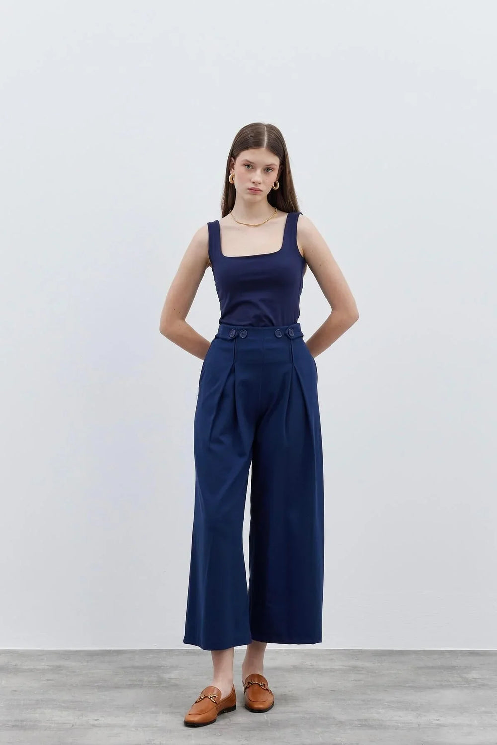 Women's Navy Blue Belt Detailed Trousers