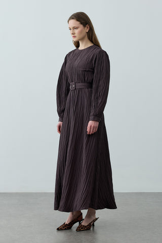 Kıraşlı Kaplama Kemerli Elbise Kahverengi