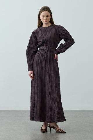 Kıraşlı Kaplama Kemerli Elbise Kahverengi