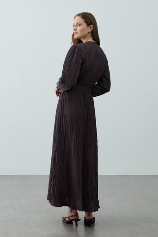 Kıraşlı Kaplama Kemerli Elbise Kahverengi