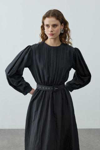 Kıraşlı Kaplama Kemerli Elbise Siyah