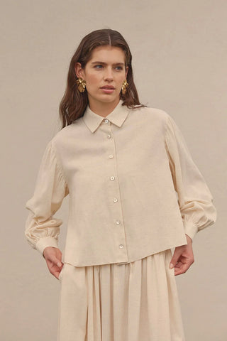 Short Linen Shirt Beige