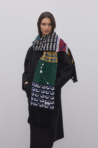 Koç Burcu Temalı Örme Uzun Atkı Desenli