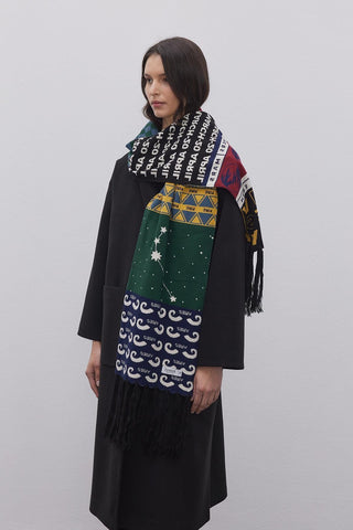 Koç Burcu Temalı Örme Uzun Atkı Desenli