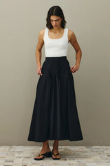 Nervürlü Etek Siyah