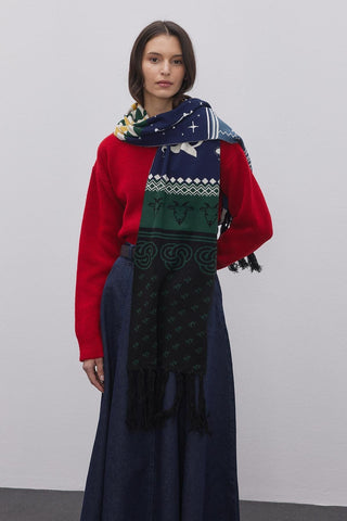 Oğlak Burcu Temalı Örme Uzun Atkı Desenli