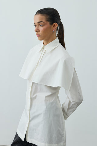 Pelerinli Pensli Gömlek Beyaz