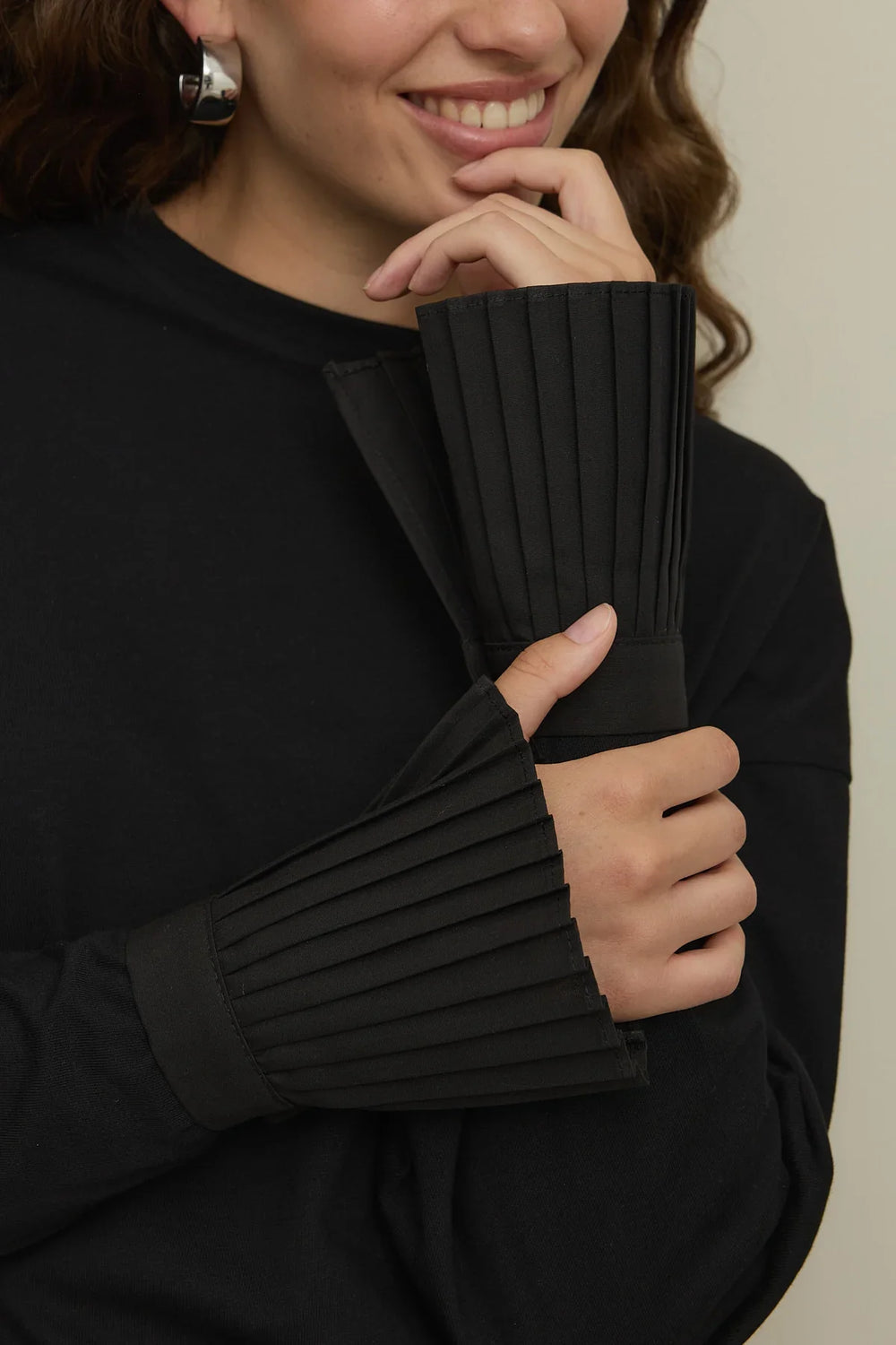 Pleated Cuff Black