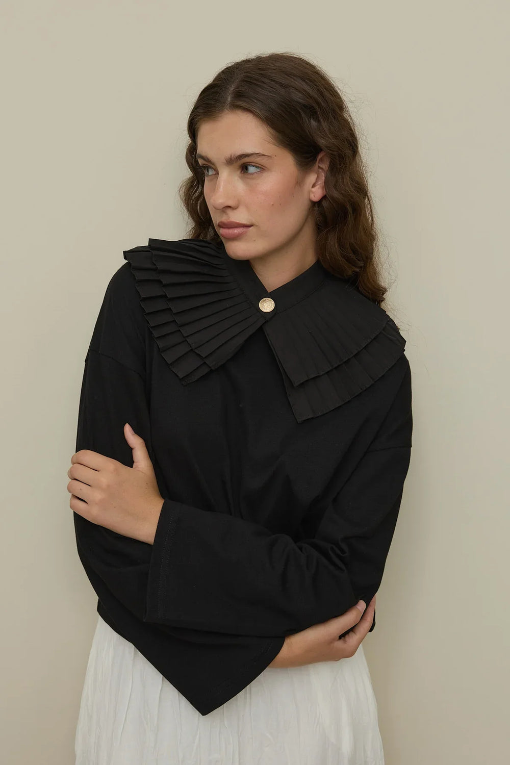 Pleated Collar Black
