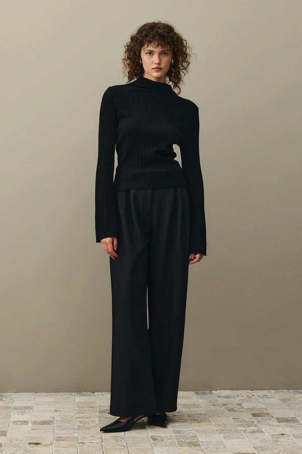 Pleated Sweater Black