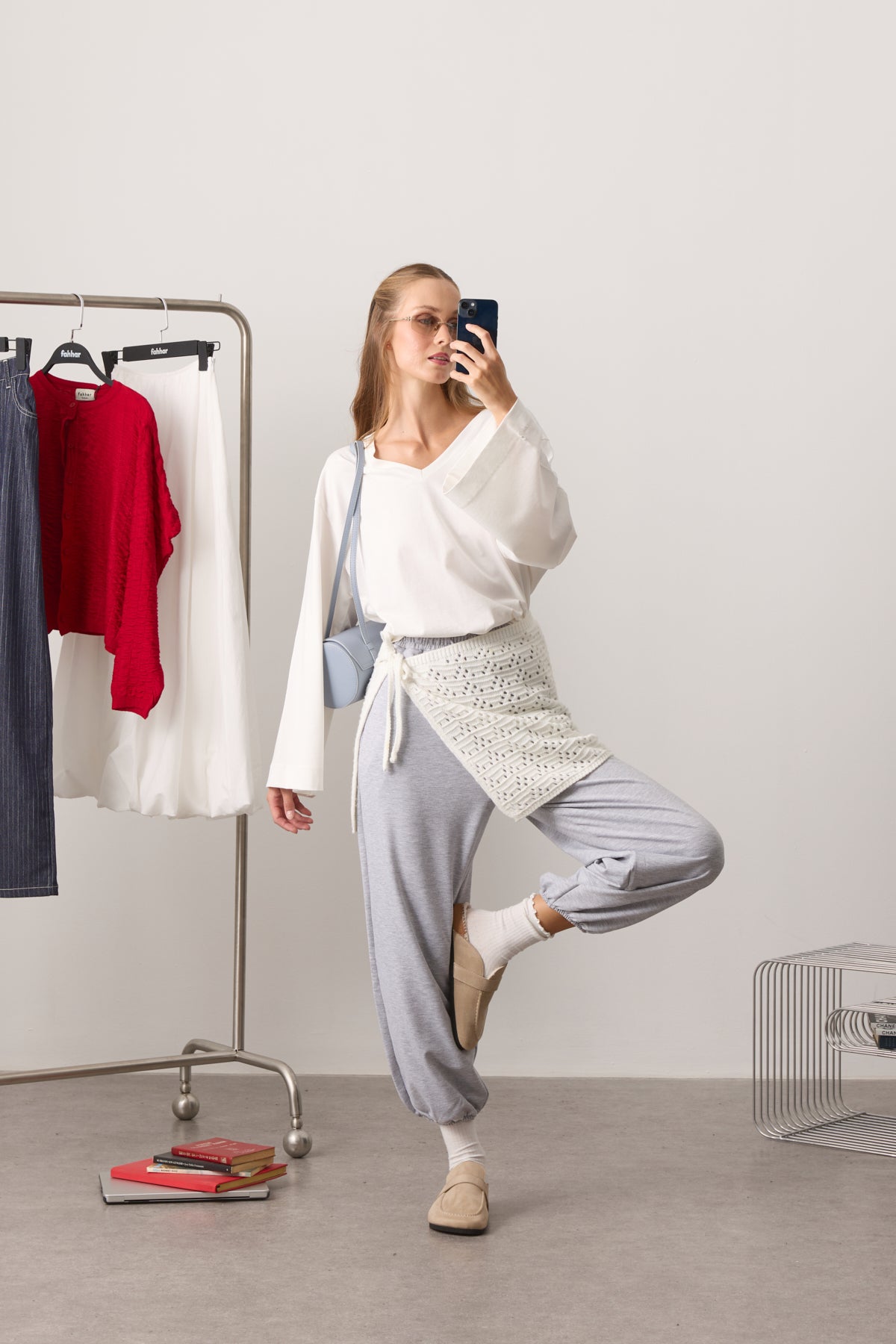 LOOK 6