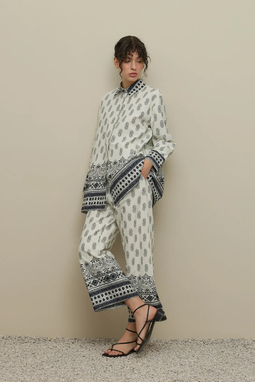 Shawl Pattern Trouser Suit Black