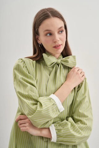 Seyyar Fularlı Kadın Gömlek Çizgili Yeşil - Fahhar Design