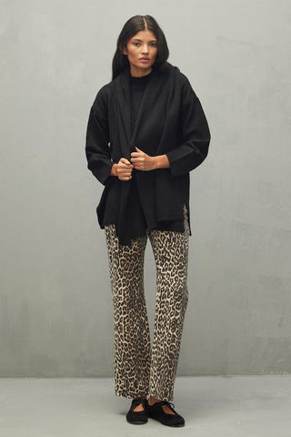 Tiftik Karışımlı Atkılı Kazak Siyah - Fahhar Design