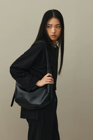 Yırtmaç Detaylı Basic Sweatshirt Siyah