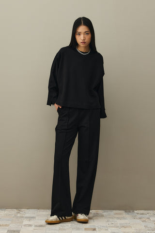 Short Sweatshirt with Slit Detail in Black