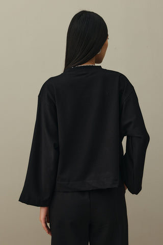 Short Sweatshirt with Slit Detail in Black