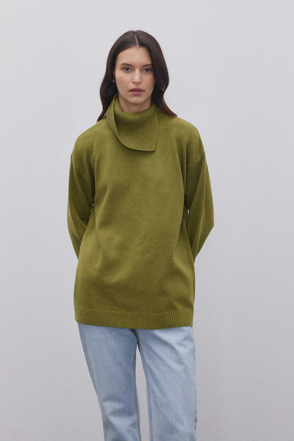 Slit Collar Knitwear Sweater Green